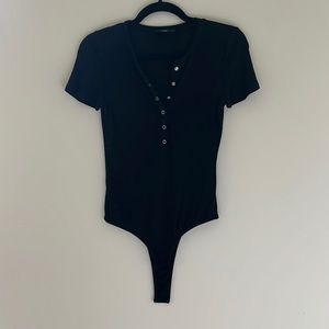 VICI Button Short sleeve Bodysuit